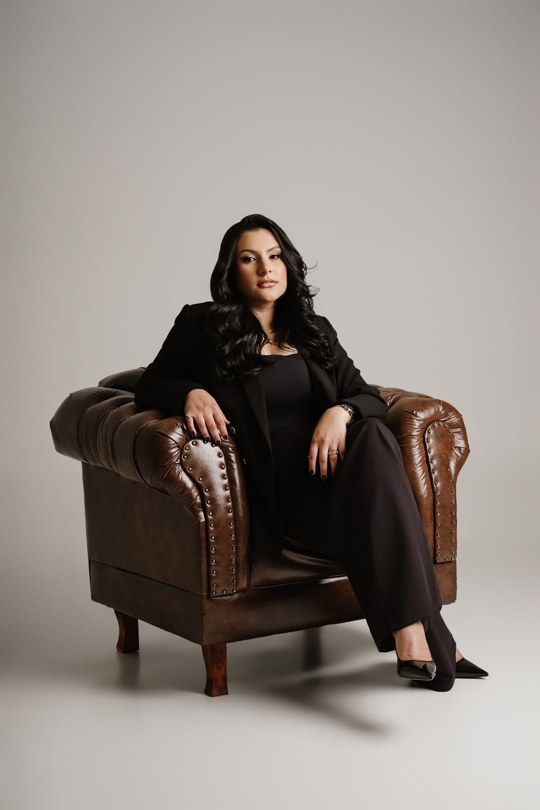 Dra. Jessica Medeiros em ensaio profissional